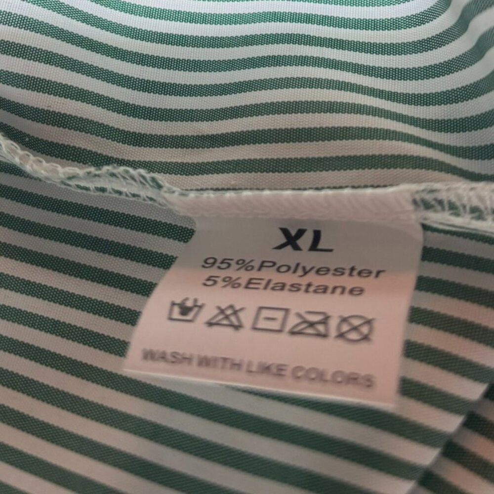 NWOT Sleeveless Green White Tunic V-Neck Striped Top - Picture 8 of 9